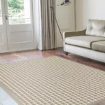 Hugo Woosie Rug With Checked Carpet