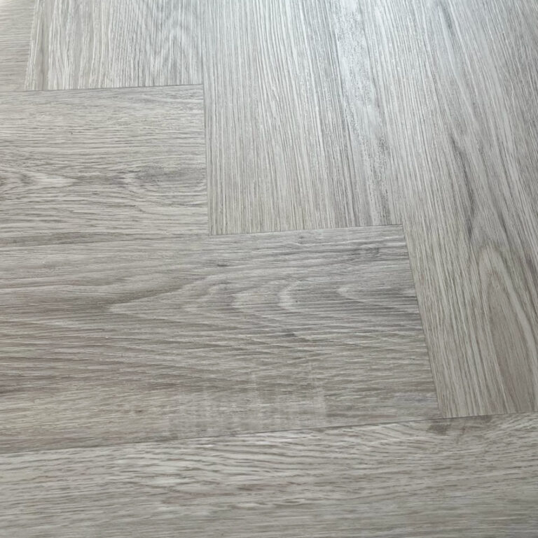 Brecon Seashell Oak Herringbone