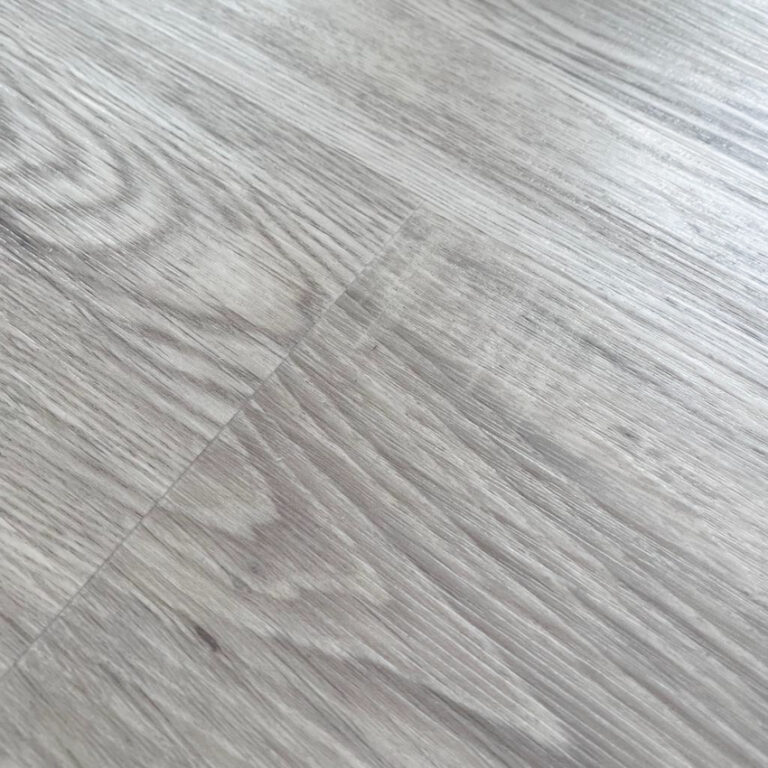 Brecon Seashell Oak Vinyl Flooring By Woodpecker